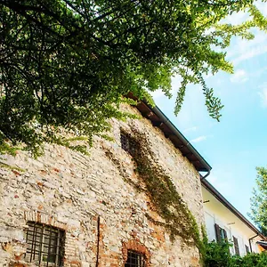 Palazzo Del Pero - The House Of Travelers Apartment