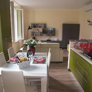 Apartamento Casa Molinari, Como