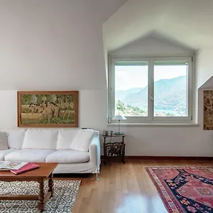 I D'a Charming Penthouse - View- Como- House-130 Mt-2 Double Bedrooms And 2 Double Bathrooms A Spacious Living Room-full Equipped Kitchen-private Garden And Terrace-private Covered Parking Côme